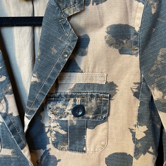 J.Crew Tan Black Blossom Camo Blazer - Picture 4 of 12